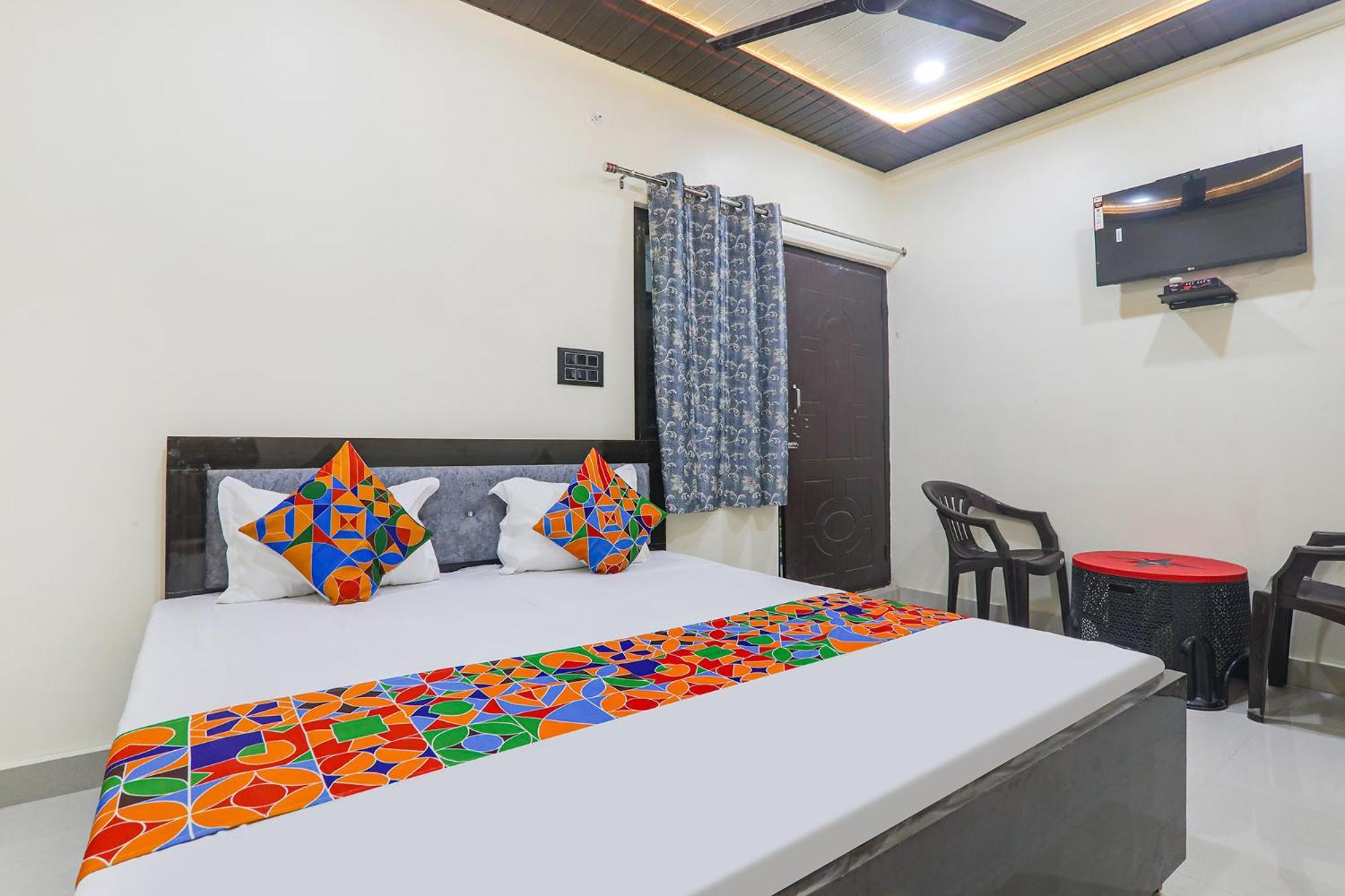 Fabexpress Awadh Inn - 400M From Shri Ram Janam Bhumi Ayodhya Kültér fotó