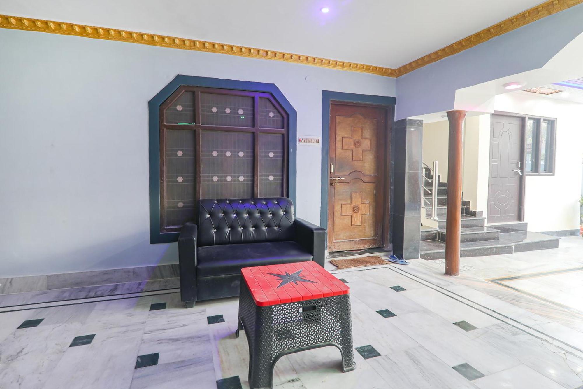 Fabexpress Awadh Inn - 400M From Shri Ram Janam Bhumi Ayodhya Kültér fotó