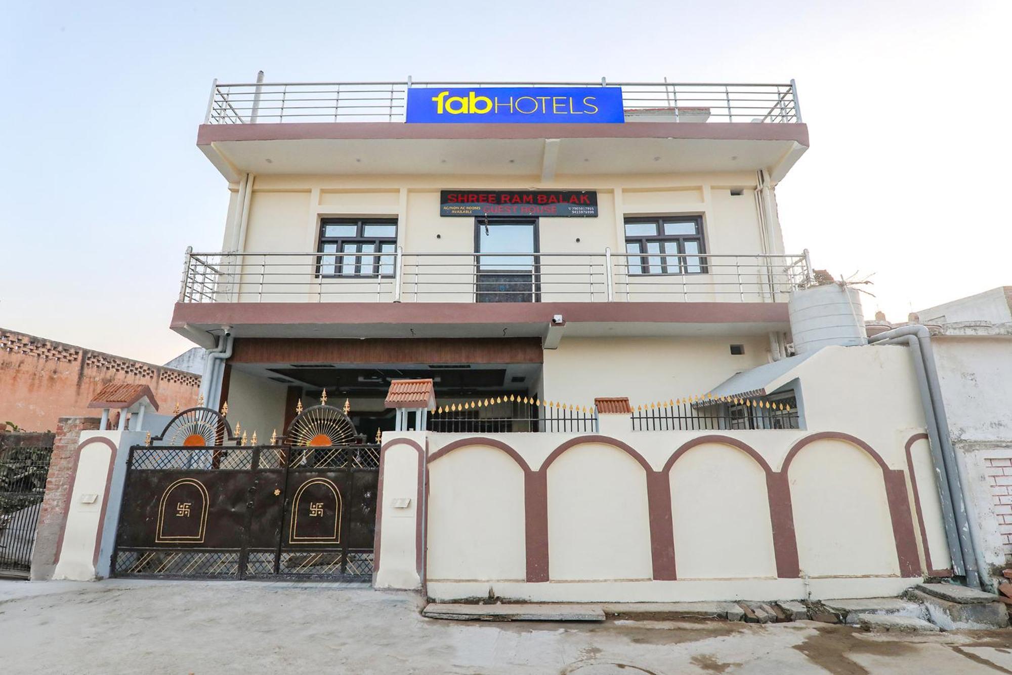 Fabexpress Awadh Inn - 400M From Shri Ram Janam Bhumi Ayodhya Kültér fotó